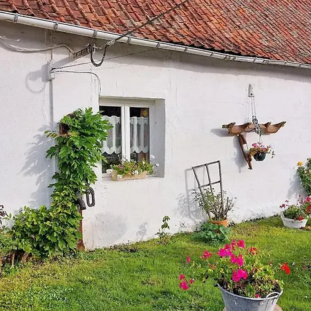 Maison Familiale Accueillante A Longvilliers Avec Grand Jardin Holiday home *